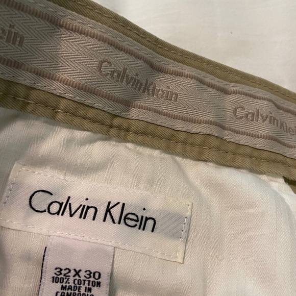 Calvin Klein Khaki Men’s Pants Size 32/30 - Picture 3 of 5
